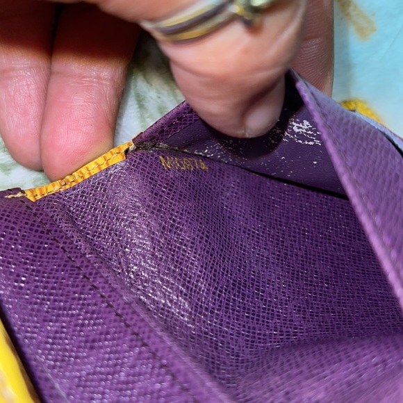 Louis Vuitton wallet - Picture 7 of 7